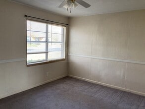 303 Ridge St in Copperas Cove, TX - Building Photo - Building Photo