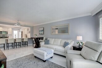 2730 Banyan Rd in Boca Raton, FL - Building Photo - Building Photo