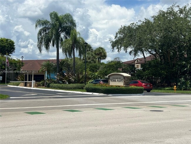 4780 NW 102nd Ave