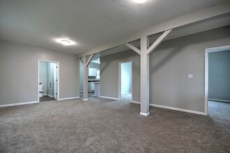 635 S McKee St in Greeneville, TN - Building Photo - Building Photo