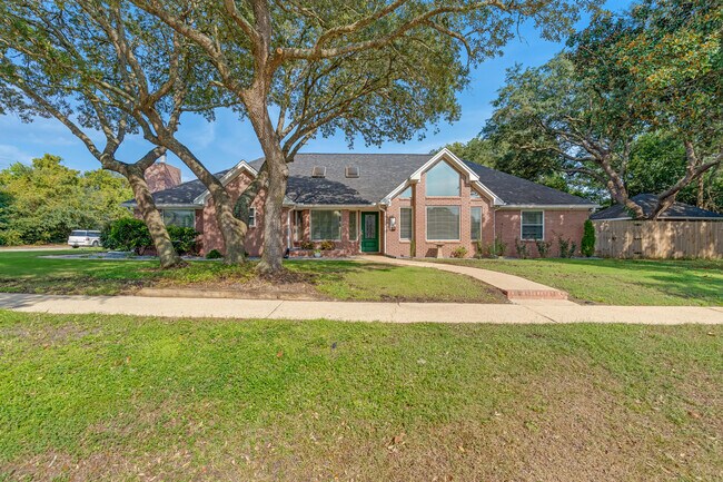 10008 Calle De Palencia in Navarre, FL - Building Photo - Building Photo