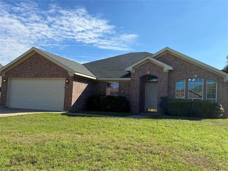 1811 Cozumel Dr in Mansfield, TX - Building Photo