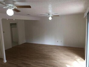 2314 Village N Dr in Richardson, TX - Building Photo - Building Photo