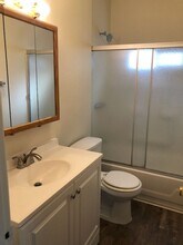 13679-13681 Hill Blvd in Shasta Lake, CA - Building Photo - Building Photo