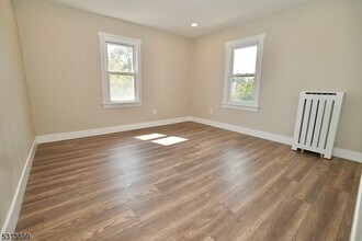 26 Tappan Ave in Belleville, NJ - Building Photo - Building Photo