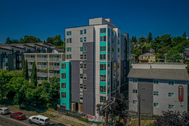 Bode Luna Park in Seattle, WA - Foto de edificio - Building Photo