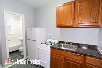 5708 N Winthrop Ave, Unit A01C in Chicago, IL - Building Photo - Building Photo