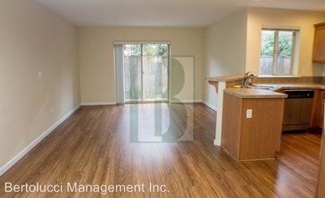 4032 Aden Pl NE in Salem, OR - Building Photo - Building Photo