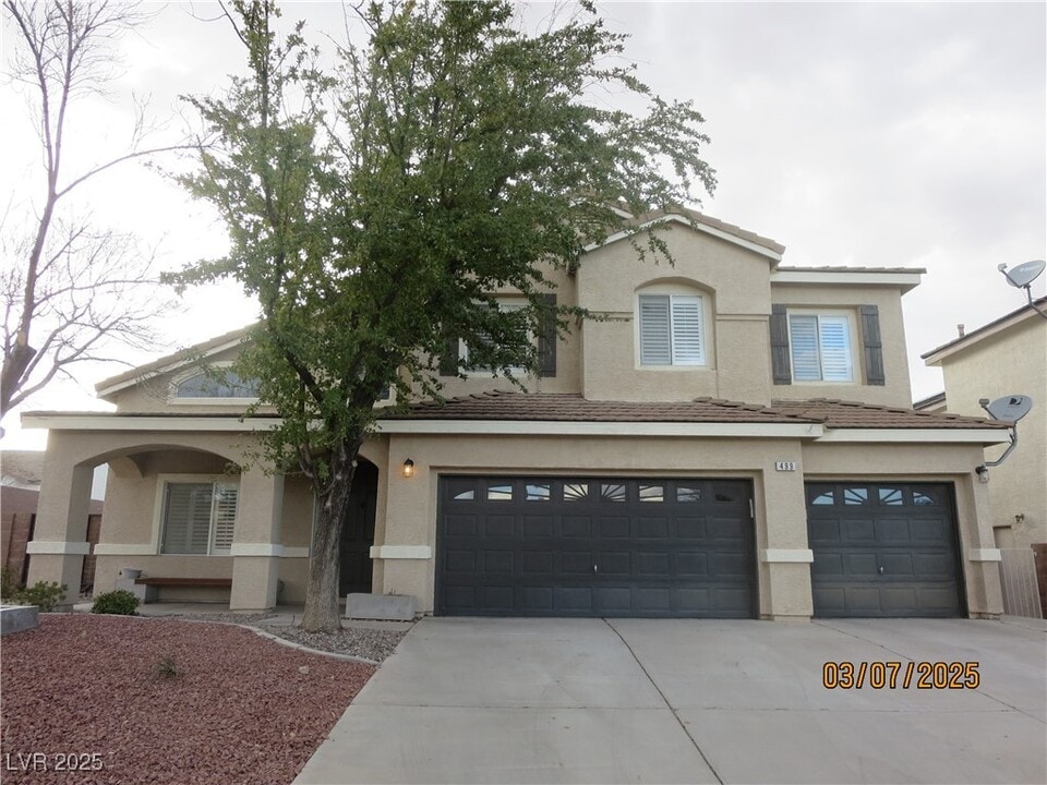 499 Holly Hunt St in Henderson, NV - Building Photo