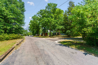 3700 Schillinger Rd N in Semmes, AL - Building Photo - Building Photo