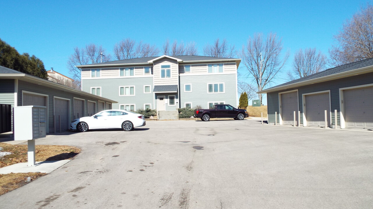 The Dove Apartments in Rochester, MN - Building Photo