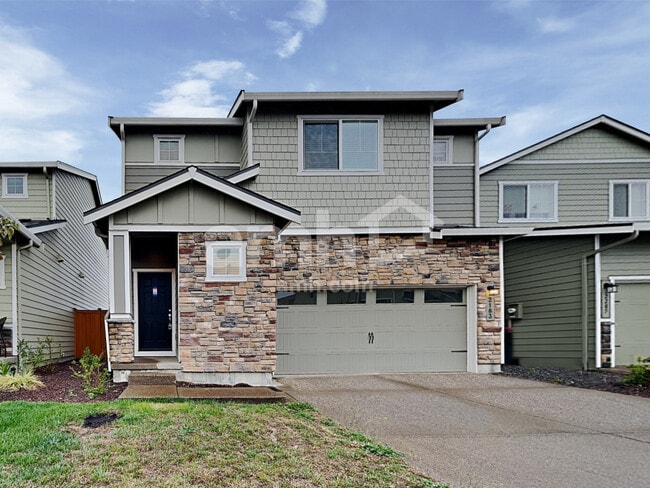 property at 2183 NW Woodland Dr