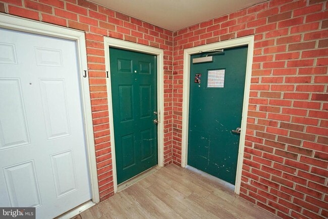 810 College Ln in Salisbury, MD - Foto de edificio - Building Photo