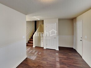 309 S 1400 W in Lehi, UT - Foto de edificio - Building Photo