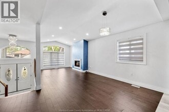 1237 Eastlawn in Windsor, ON - Building Photo - Building Photo