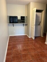 716 Saint Louis St, Unit 716 Saint Louis Street in Lafayette, LA - Building Photo - Building Photo