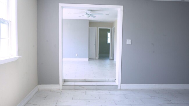 339 6th Ave SW in Vero Beach, FL - Building Photo - Building Photo