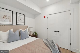 139 W Chelten Ave, Unit 407 in Philadelphia, PA - Foto de edificio - Building Photo