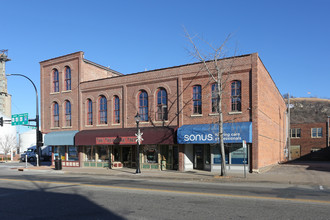 201-207 Plum St in Red Wing, MN - Building Photo - Primary Photo