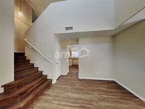 7926 N 54th Dr in Glendale, AZ - Foto de edificio - Building Photo