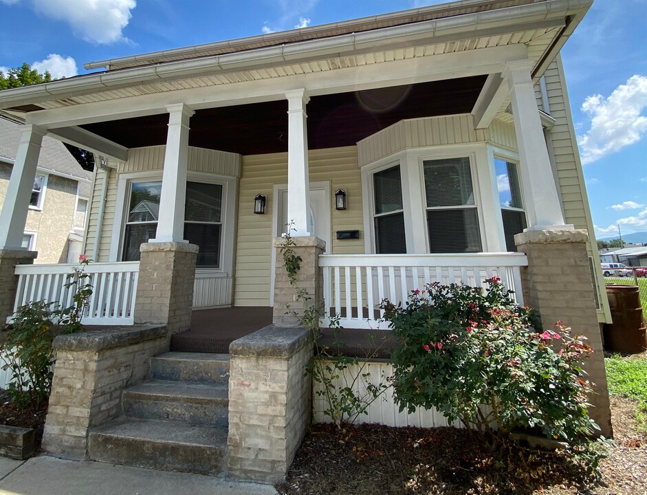 500 6th Ave in Williamsport, PA - Building Photo