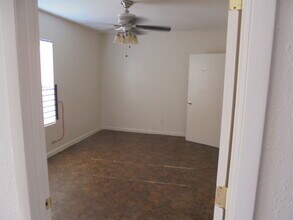 7127 Northland St in Jacksonville, FL - Building Photo - Building Photo