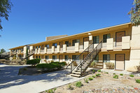 St. Louis Apartments in Las Vegas, NV - Building Photo - Building Photo