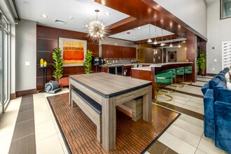 3350 At Alterra in Hyattsville, MD - Foto de edificio - Building Photo