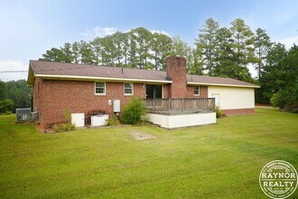 2198 NC-561 in Louisburg, NC - Building Photo - Building Photo