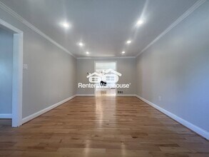 3895 White Rose Way in Ellicott City, MD - Building Photo - Building Photo