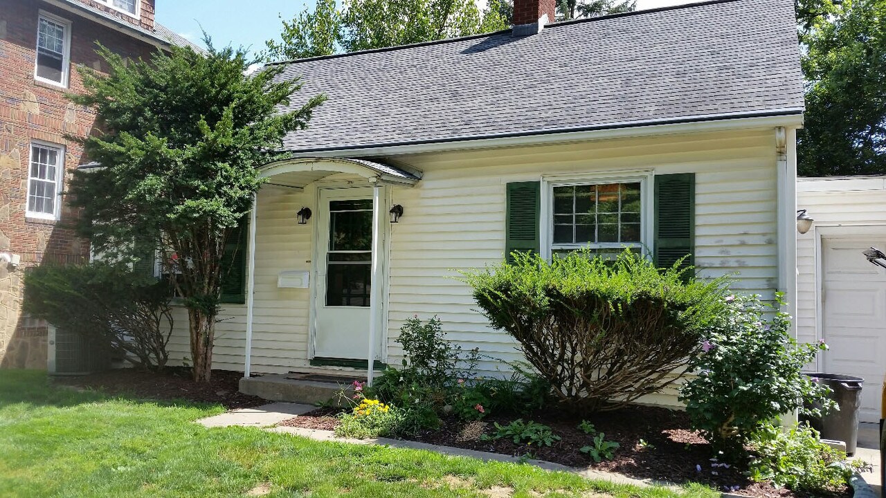 705 N Main St in Butler, PA - Building Photo