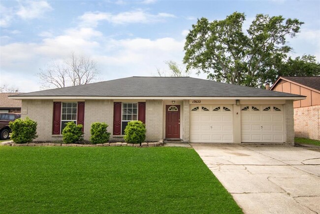 property at 17622 Heritage Cove Dr