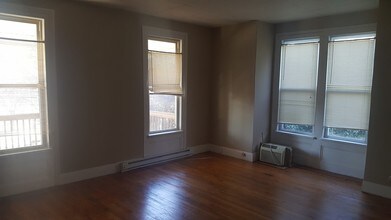 226 Lynnwood Dr-Unit -1 in Knoxville, TN - Building Photo - Building Photo