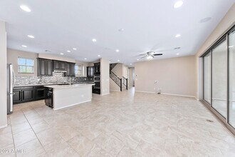 4634 E Tierra Buena Ln in Phoenix, AZ - Building Photo - Building Photo