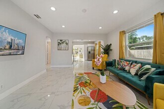 2714 Fillmore St in Hollywood, FL - Building Photo - Building Photo