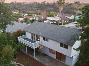 6177 Syracuse Way in San Diego, CA - Building Photo - Building Photo