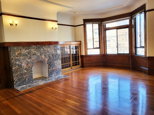 property at 1647-1649 Powell St