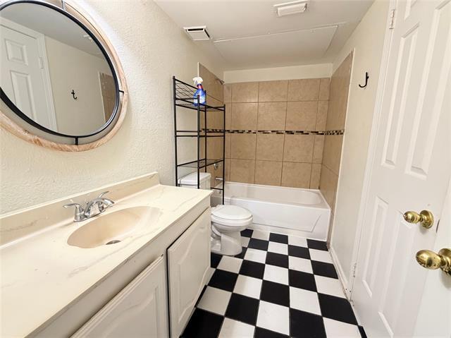 3011 Harbinger Ln in Dallas, TX - Building Photo - Building Photo