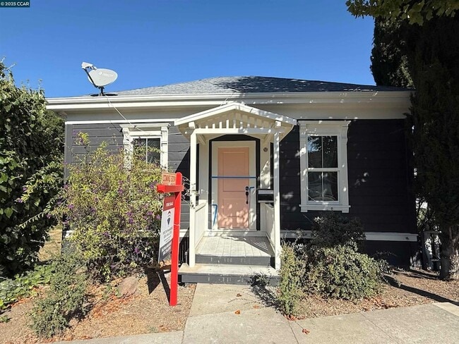 property at 2186 San Pablo Ave