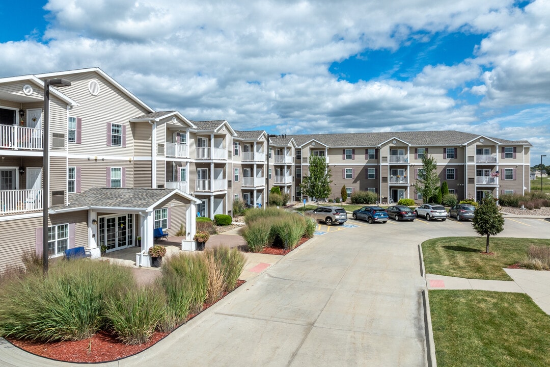 Connect55+ Indianola Senior Community 55+ in Indianola, IA - Building Photo