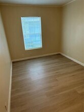 7806 Beckley St in Houston, TX - Building Photo - Building Photo