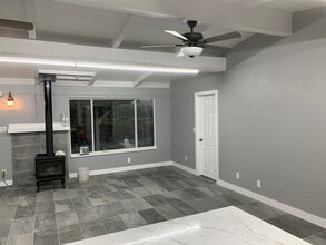 3228 Vía Altamira in Fallbrook, CA - Building Photo - Building Photo