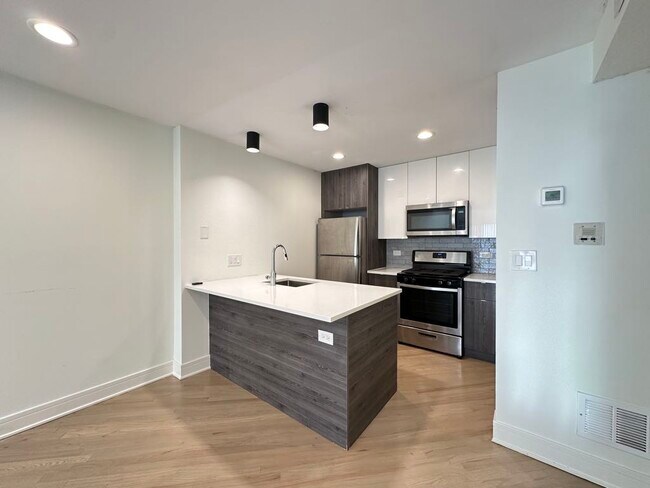 949 W Grace St in Chicago, IL - Building Photo - Building Photo