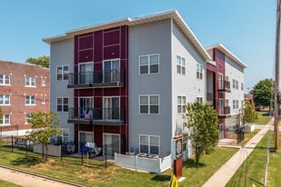 Bear Paw Commons in Springfield, MO - Building Photo