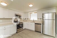 7909 Hawthorn Dr photo'