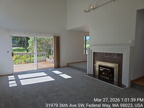 31979 36th Ave SW in Federal Way, WA - Building Photo - Building Photo