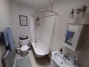 5911 Greene St in Philadelphia, PA - Building Photo - Building Photo