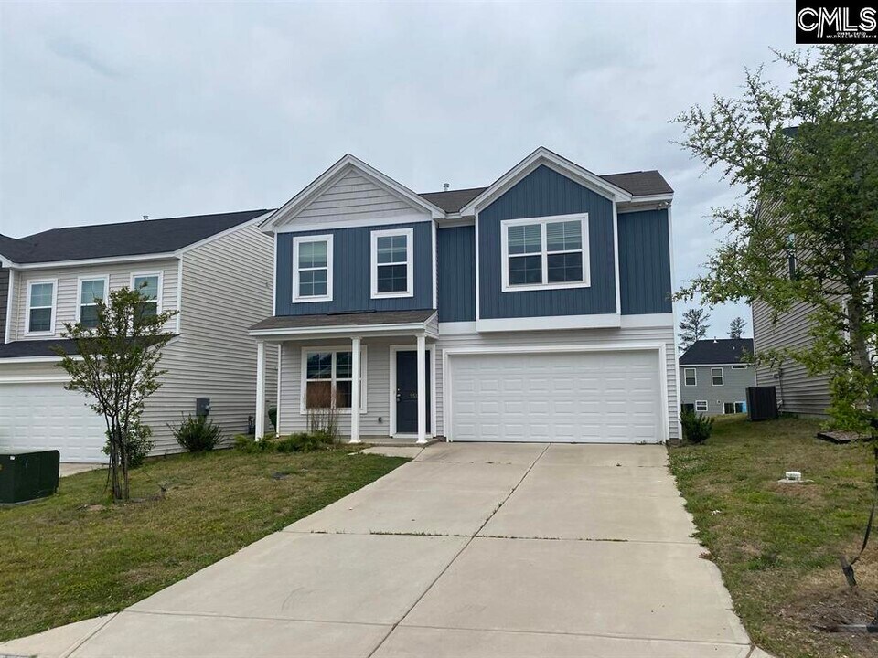 551 Hatteras Dr in Blythewood, SC - Building Photo