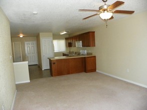 1308 Christy Dr in Manhattan, KS - Building Photo - Interior Photo