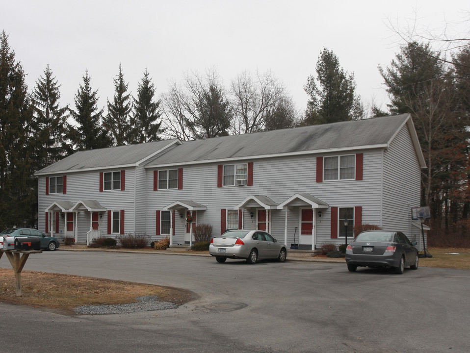 3 Forest St in Greenwich, NY - Building Photo